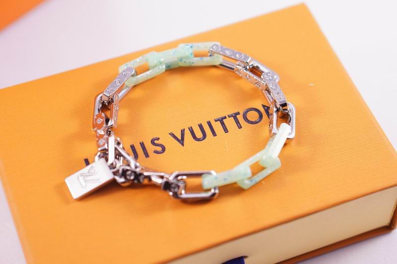LV Bracelet 03lyr138